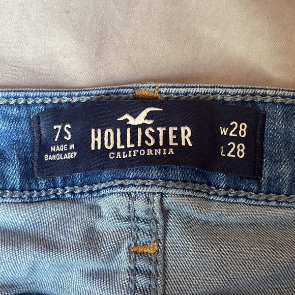 Hollister jeans - Picture 2 of 3